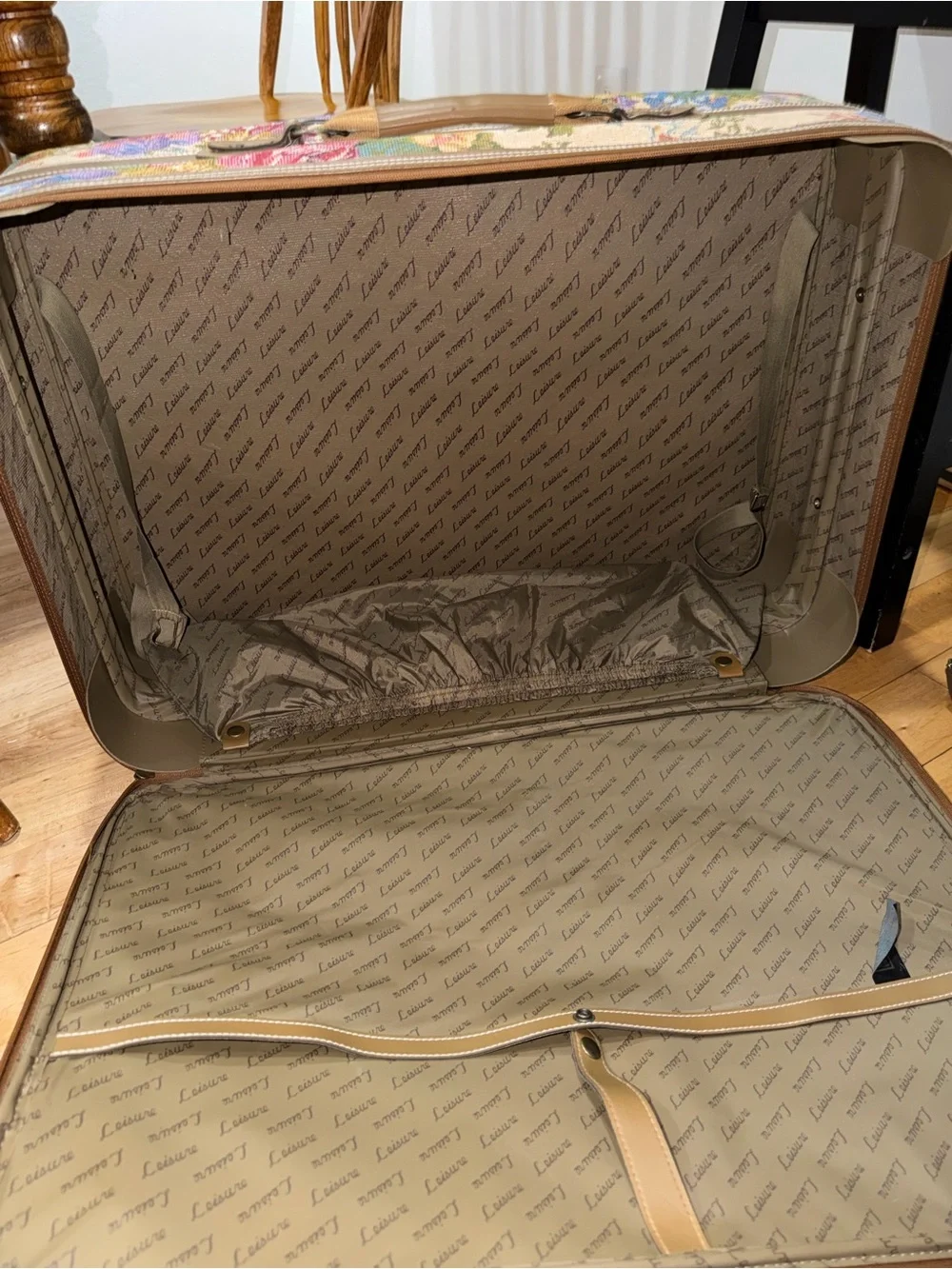 Jaguar , Jordache, and leisure vintage suitcase set